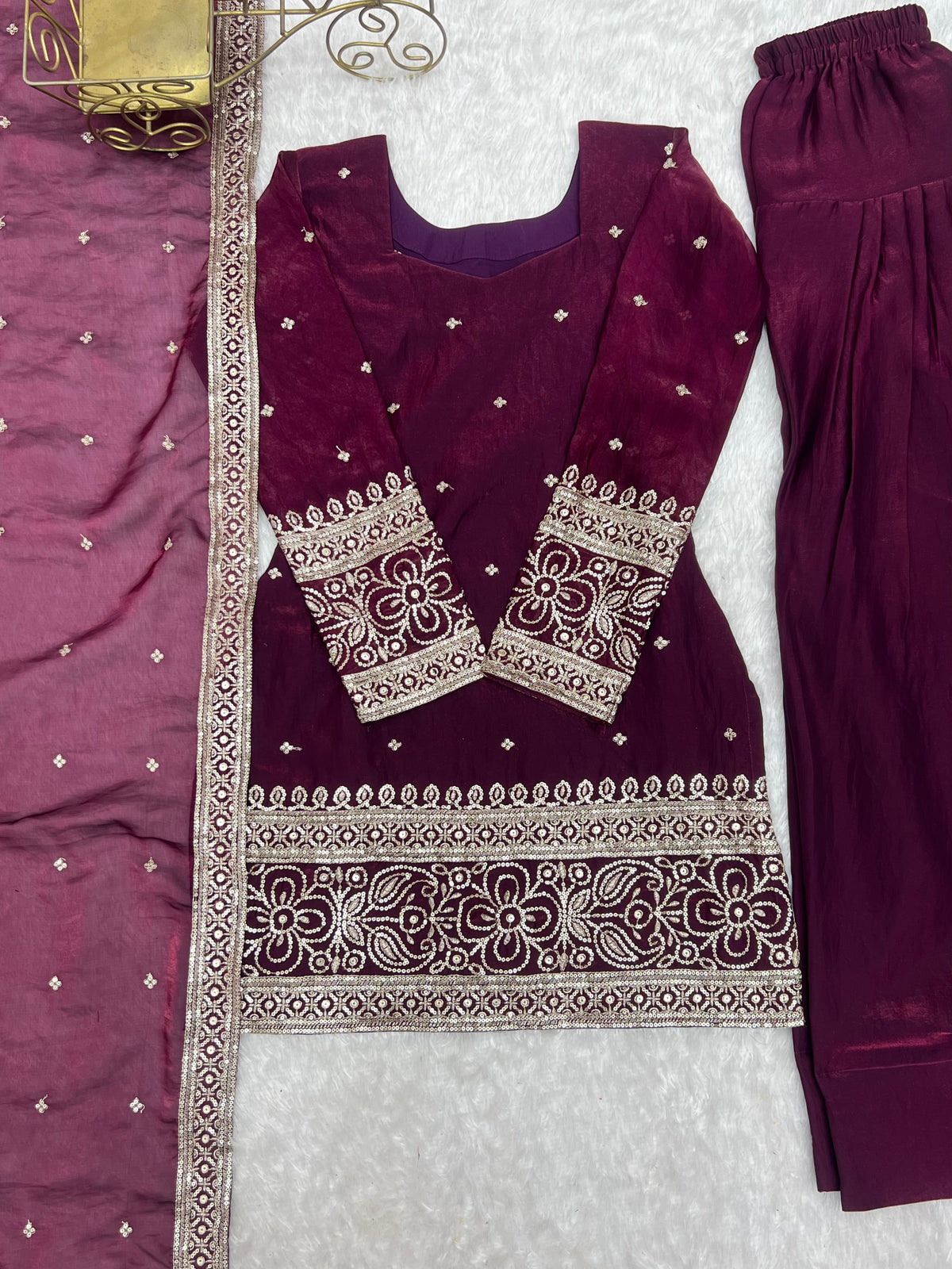 Wine Purple Fendy Farshi Set