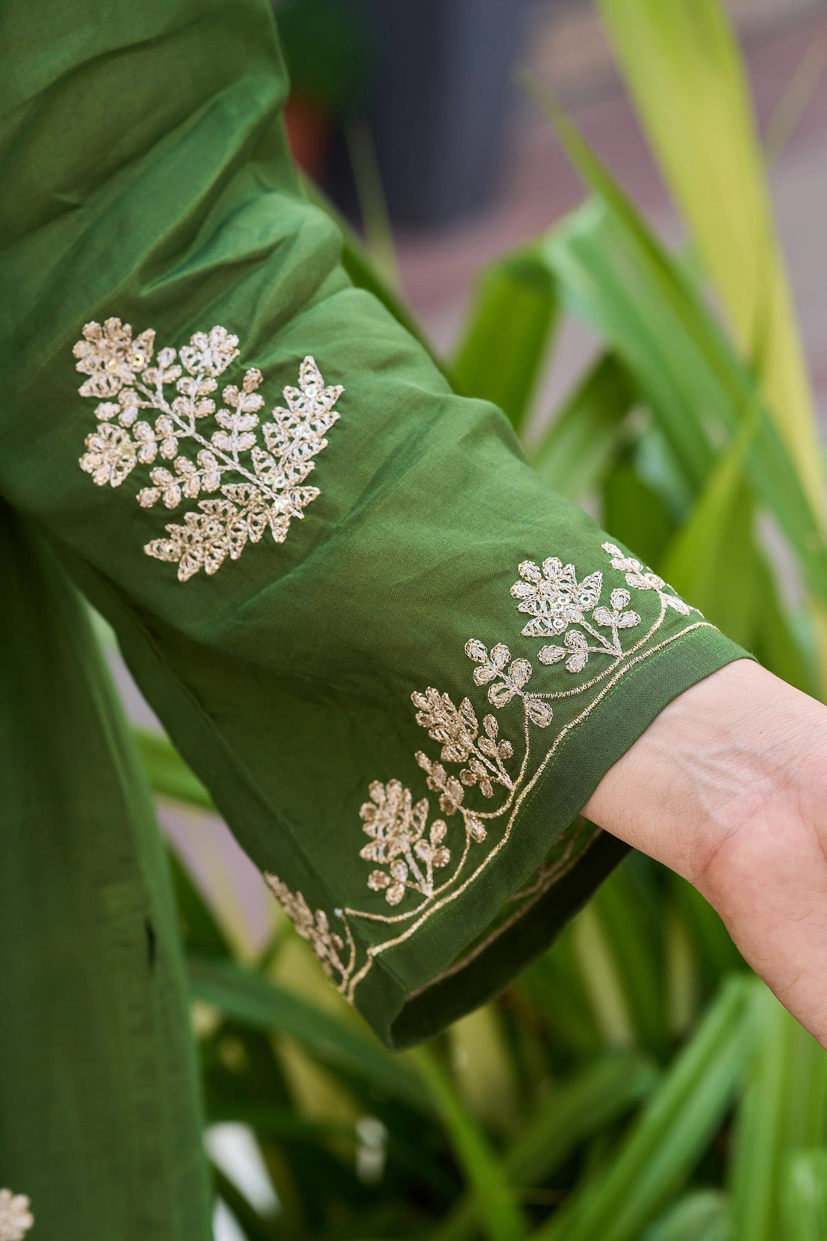 Viscose Chanderi Embroidered Suit Set