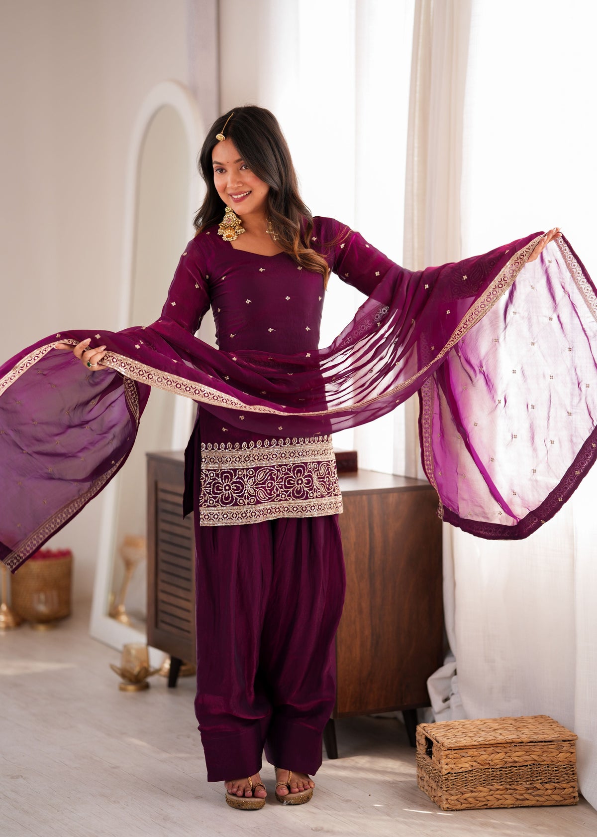Wine Purple Fendy Farshi Set