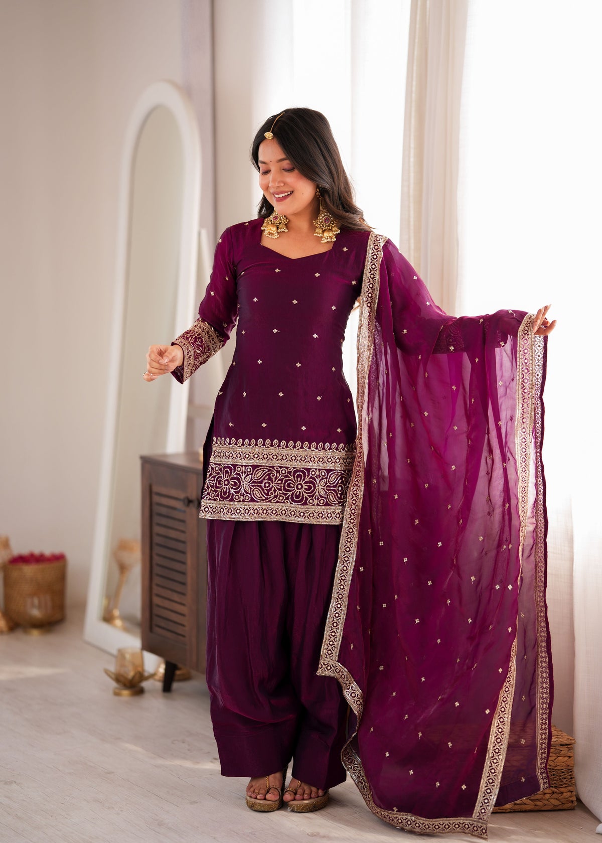 Wine Purple Fendy Farshi Set