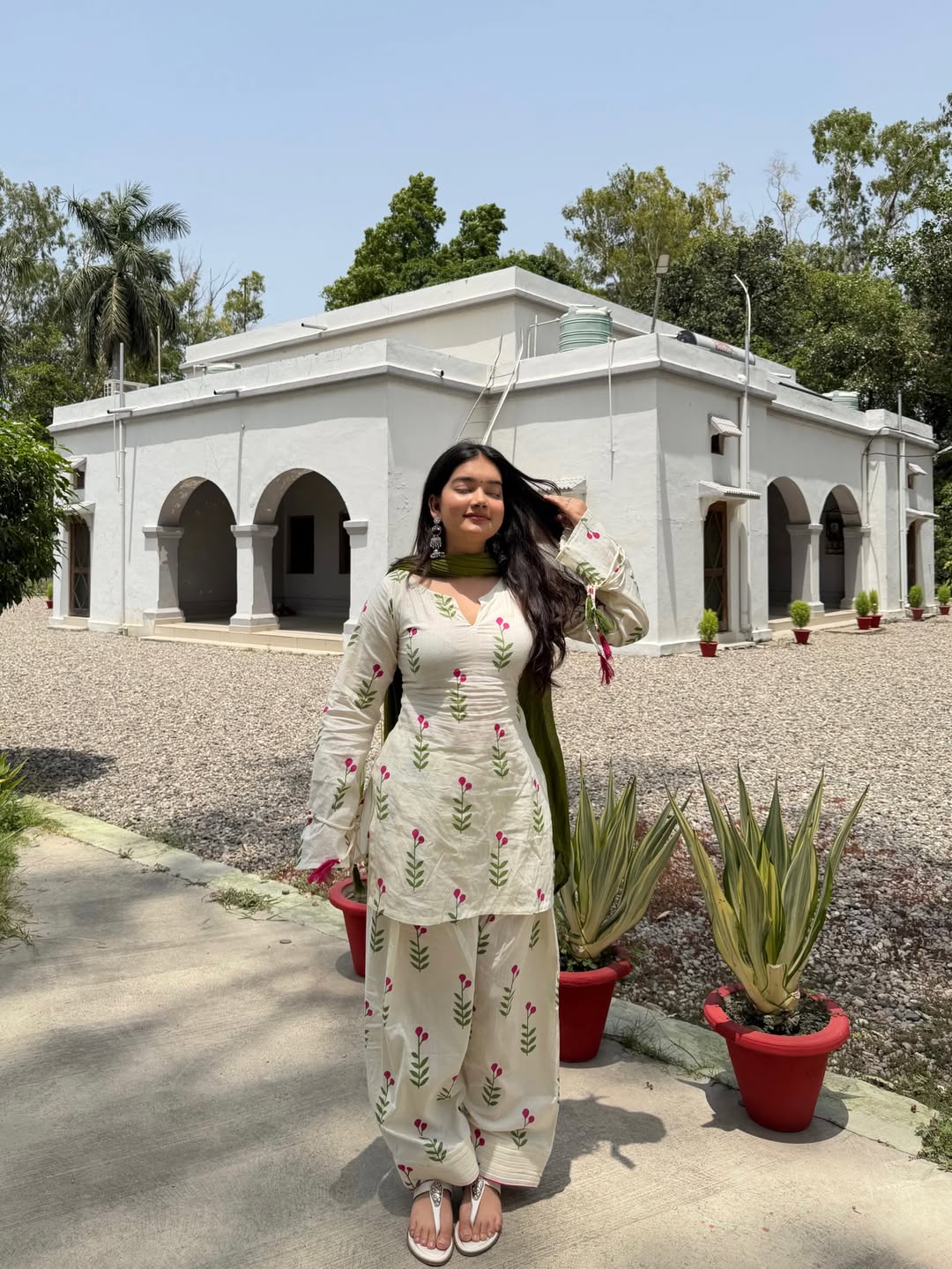 Floral Cambric Cotton Farshi Set