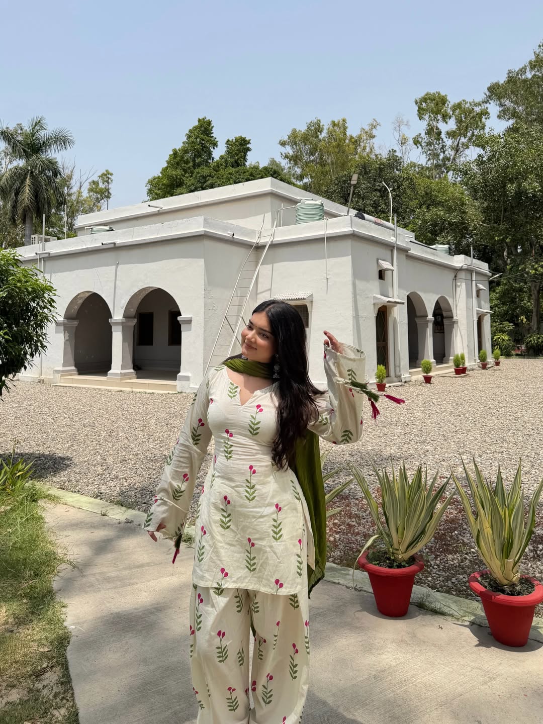 Floral Cambric Cotton Farshi Set