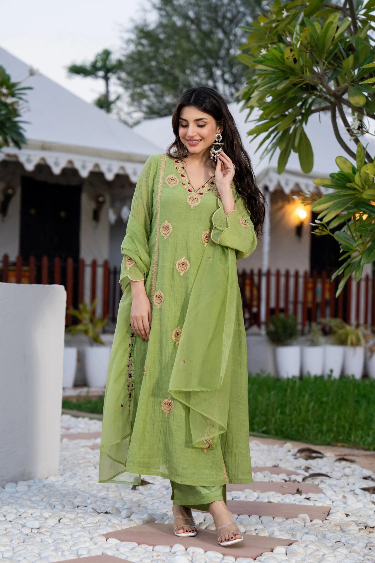 Crunchy Embroidered Suit Set