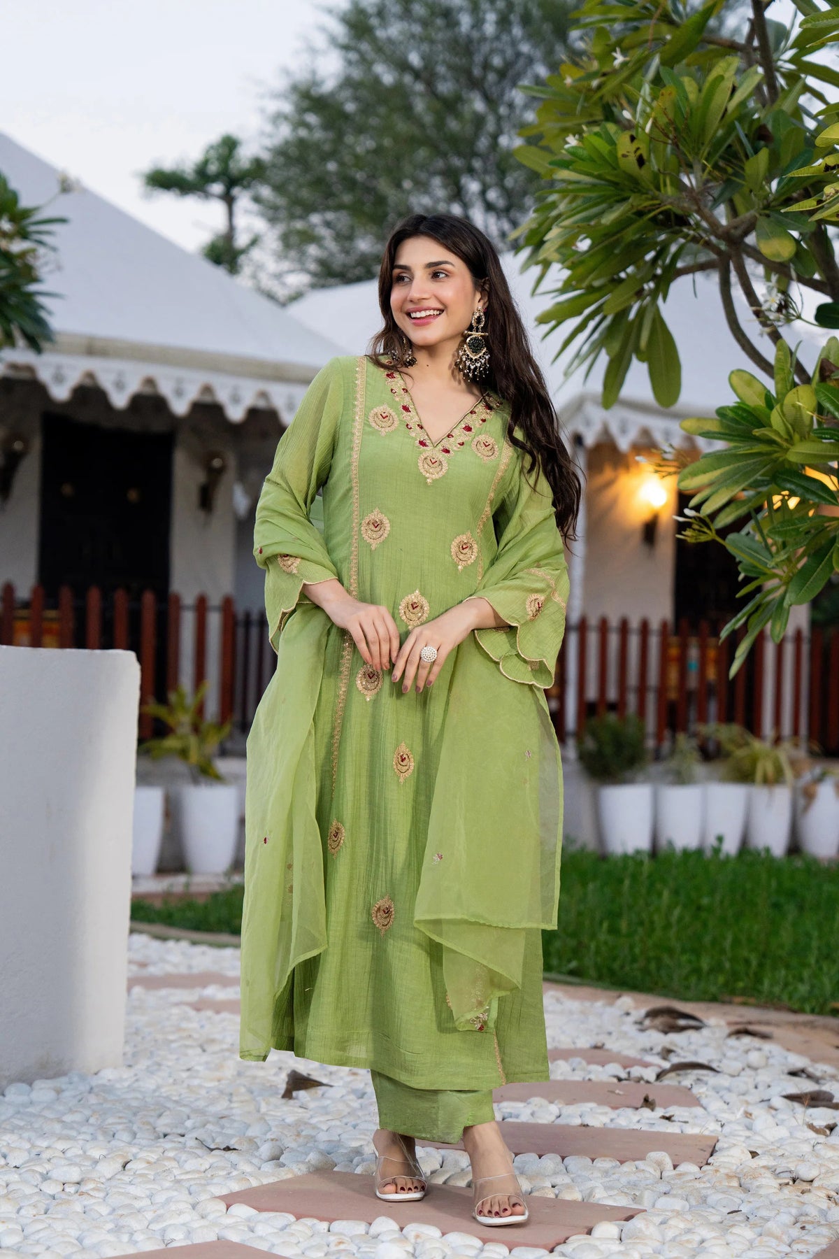 Crunchy Embroidered Suit Set