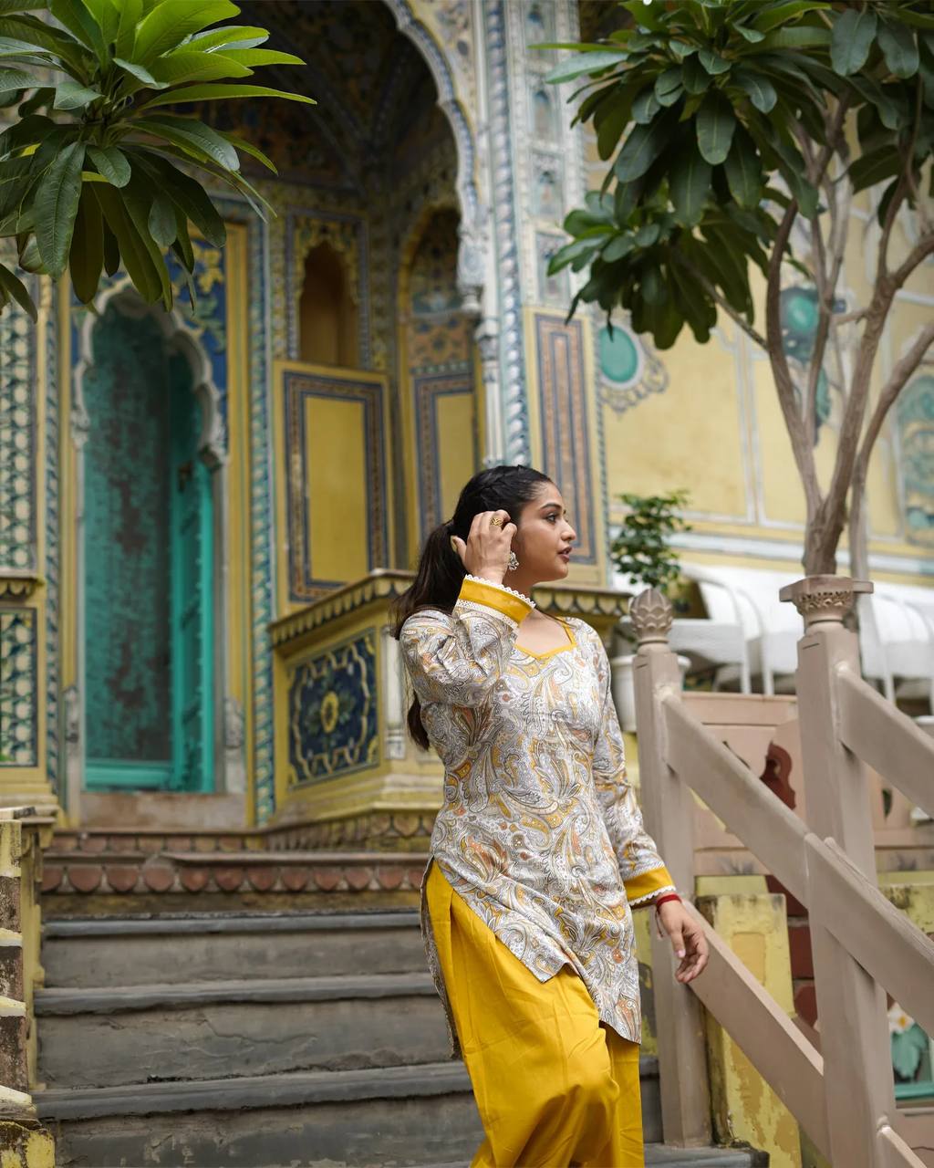 Mustard Natural Crepe Farshi Set