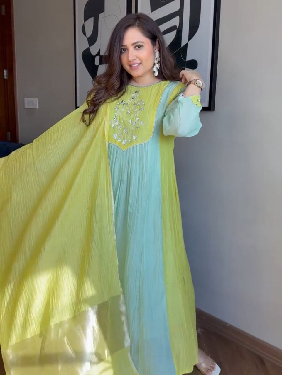 Mul Chanderi Banarasi Anarkali Set
