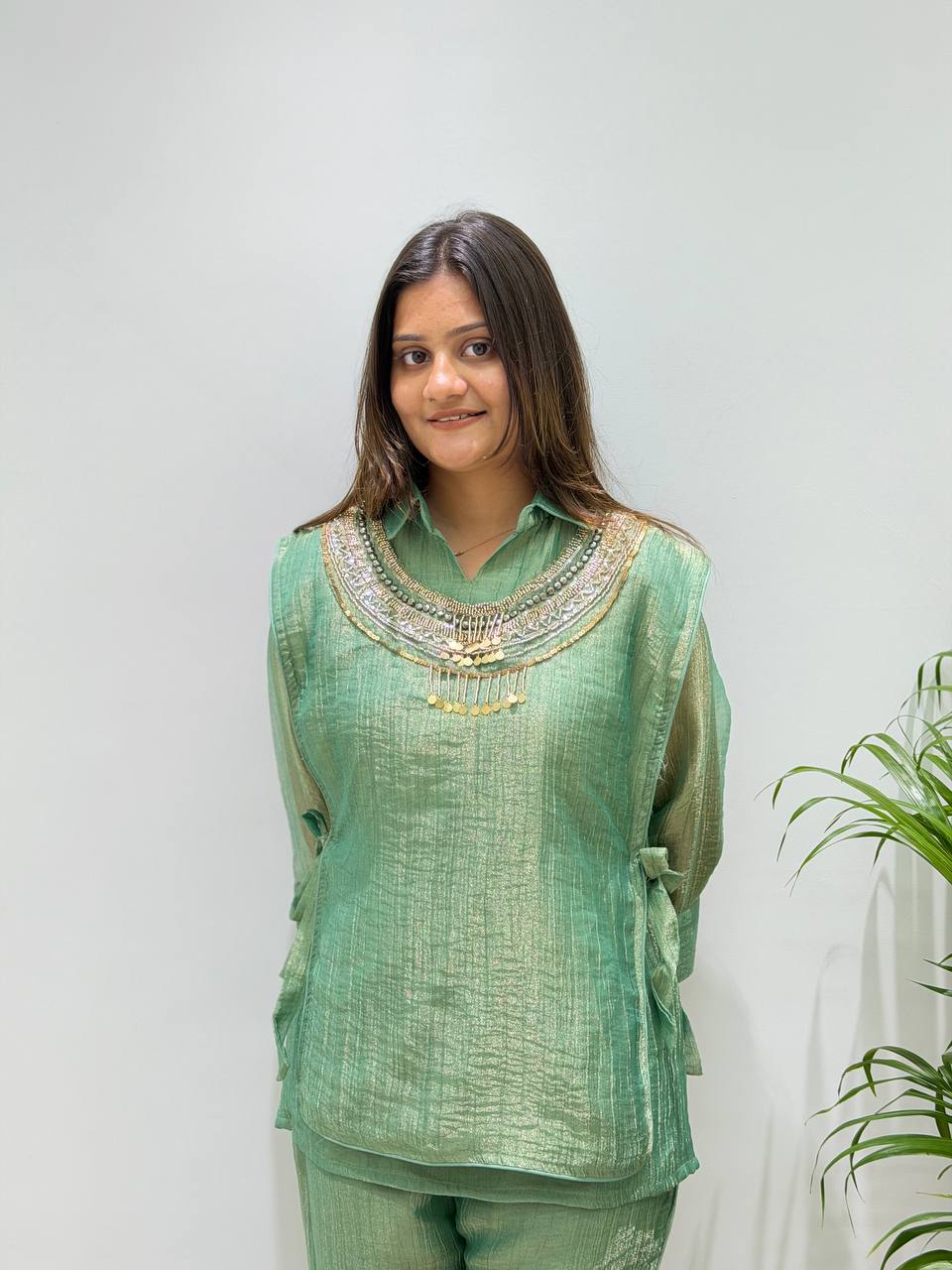 Salsa Silk Embroidered 3-Piece Set