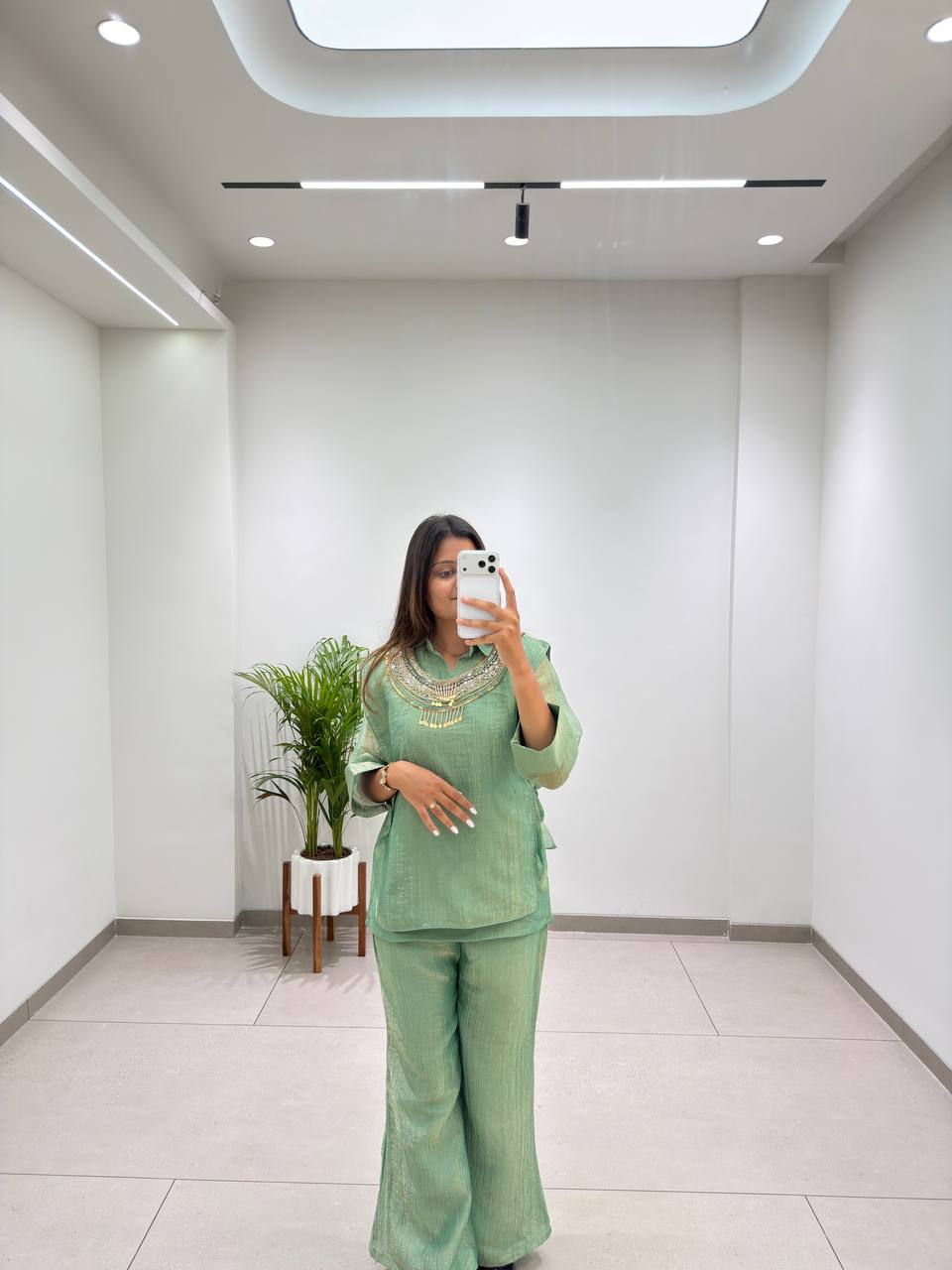 Salsa Silk Embroidered 3-Piece Set